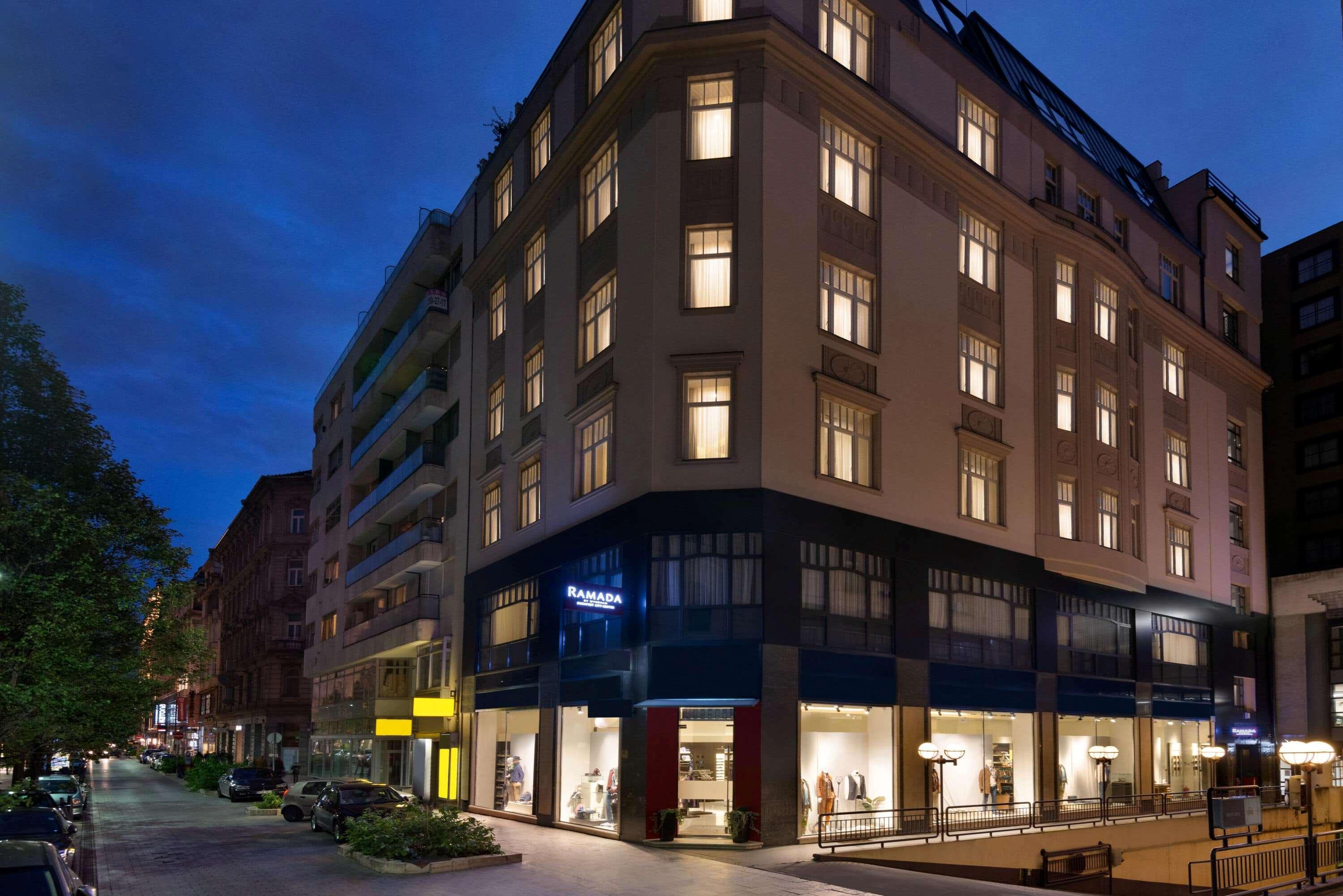 Hotel Ramada By Wyndham Center Boedapest